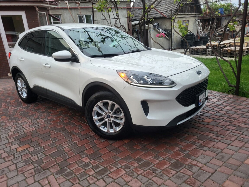 Ford Escape 2020 год Тирасполь Тирасполь - изображение 2