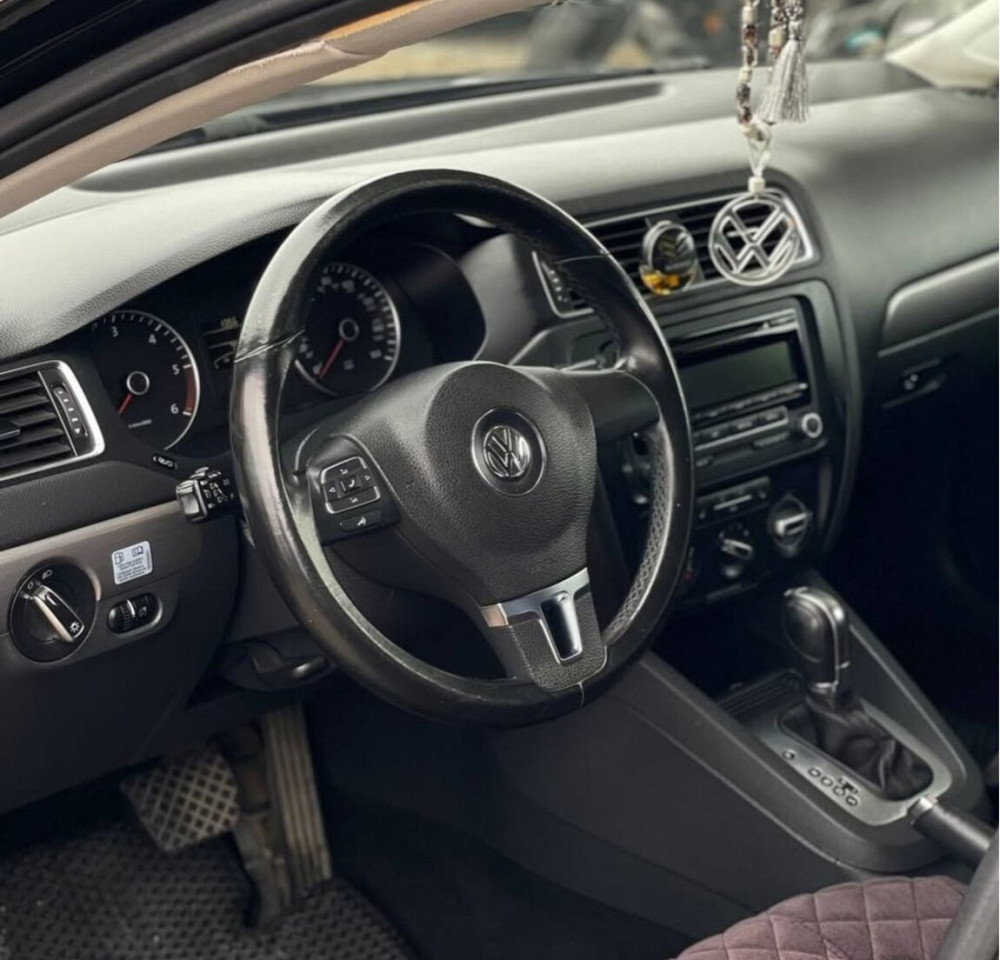 Volkswagen Jetta 2014 год Бендеры Бендеры - изображение 8