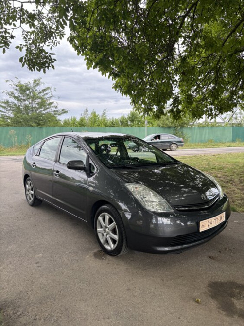Toyota Prius 20, 2006г., рестайлинг Tiraspol - fotografie 1