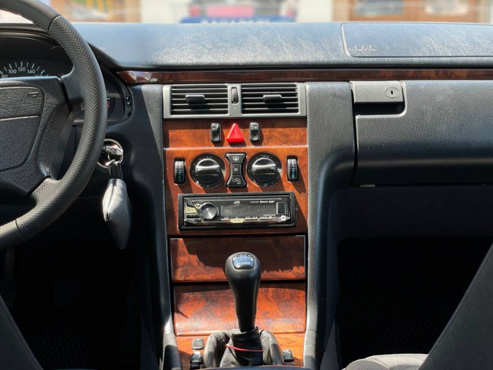 Mercedes Benz W210 E240 (Доступен в Автокредит) Tiraspol - fotografie 10