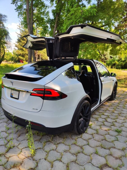 TESLA MODEL X Тирасполь - изображение 3