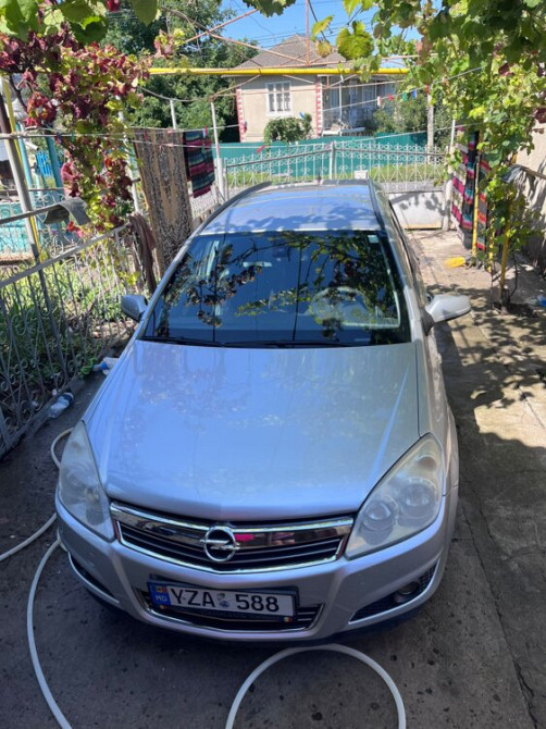 Opel Astra 2008 год Кишинёв Кишинёв - изображение 2
