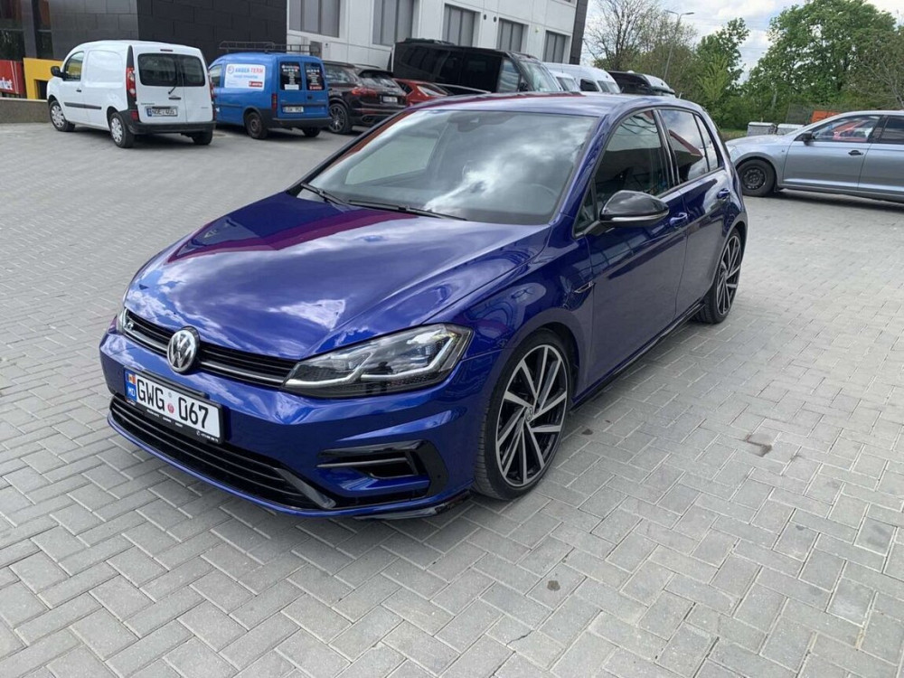 Volkswagen Golf 2019 год Резина Резина - изображение 2