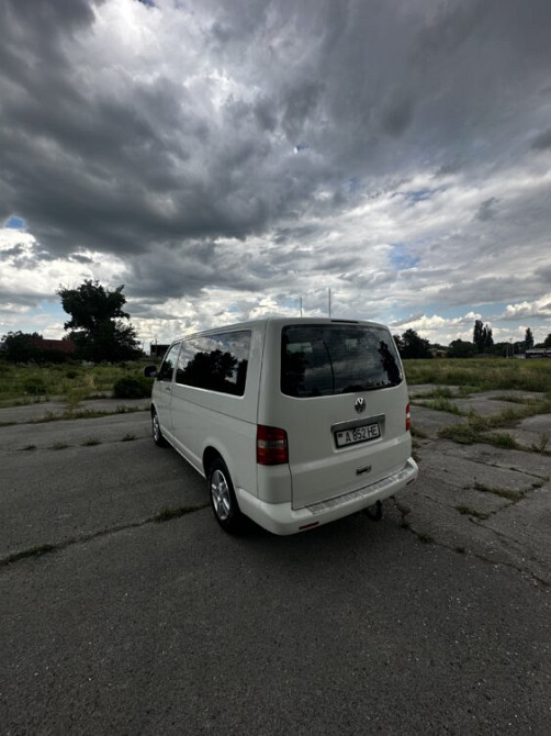 Volkswagen Transporter 2008 an Bender Bender - fotografie 9