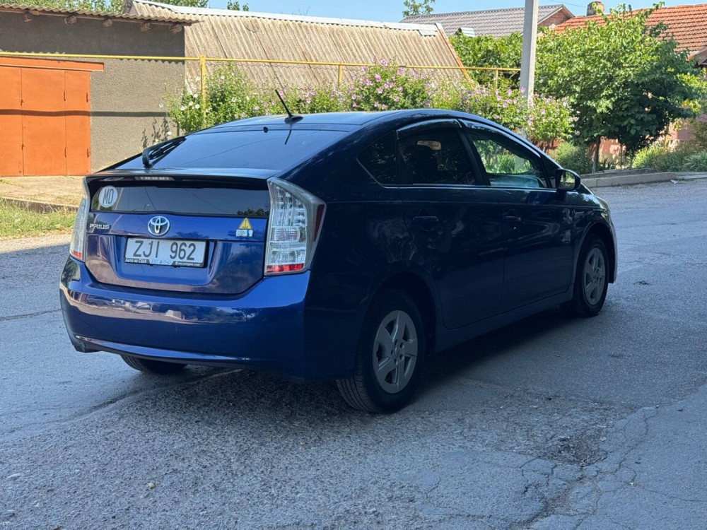 Toyota Prius 2011 год Тирасполь Тирасполь - изображение 5