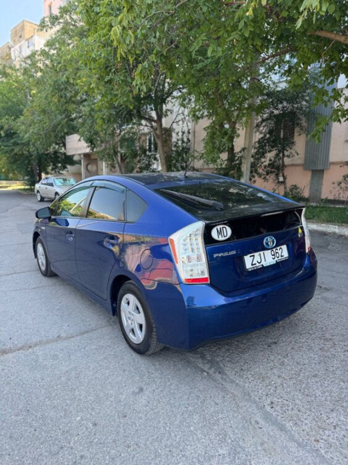 Toyota Prius 2011 год Тирасполь Тирасполь - изображение 6