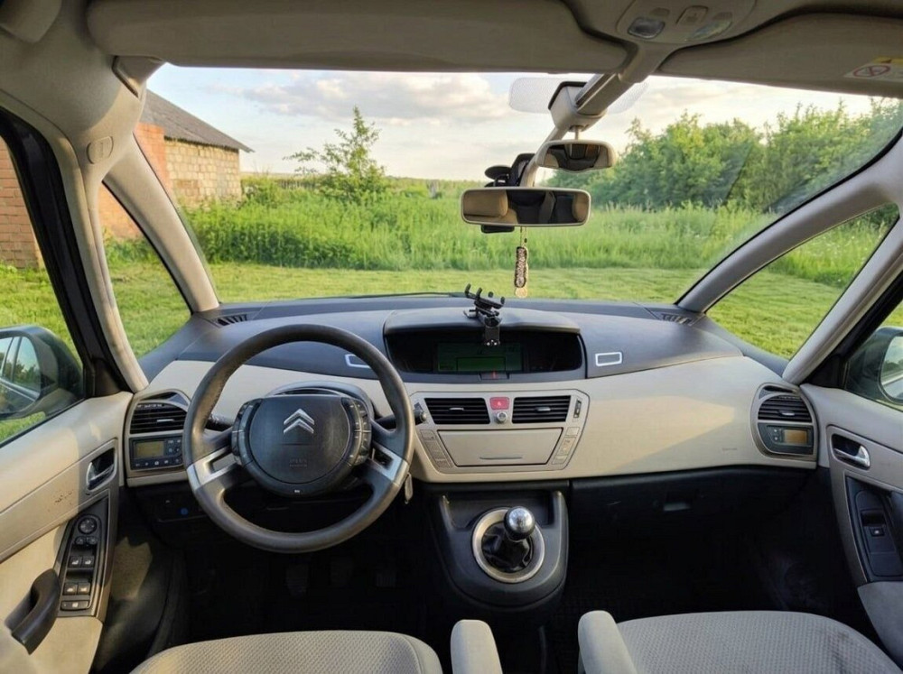 Citroen C4 Picasso 2008 год Тирасполь Тирасполь - изображение 4