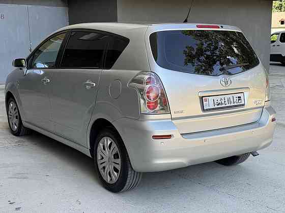 Toyota Avensis Verso 2005 год Дубоссары Дубоссары