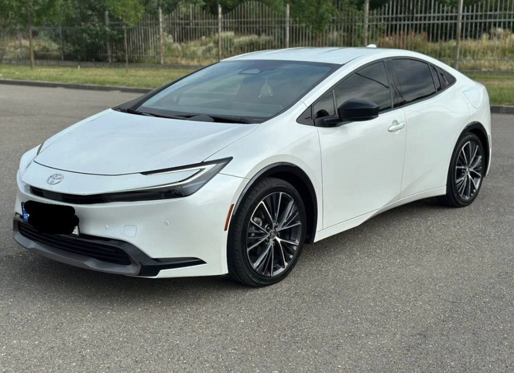 Toyota Prius 2024 год Кишинёв Кишинёв - изображение 1
