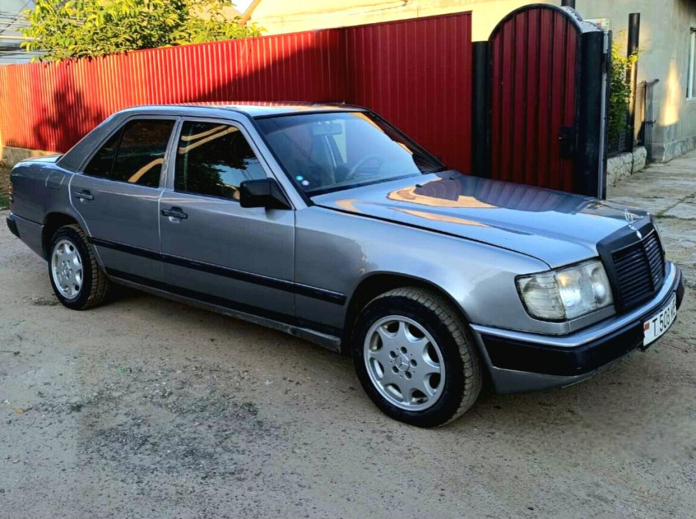 Mercedes W124 1989 год Суклея Суклея - изображение 5