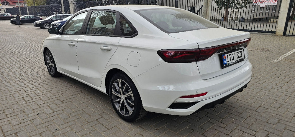Geely Emgrand 2024 год Кишинёв Кишинёв - изображение 3