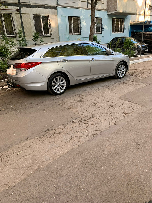 Hyundai i40 2013 год Кишинёв Кишинёв - изображение 9