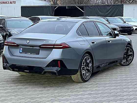 BMW i5 Кишинёв