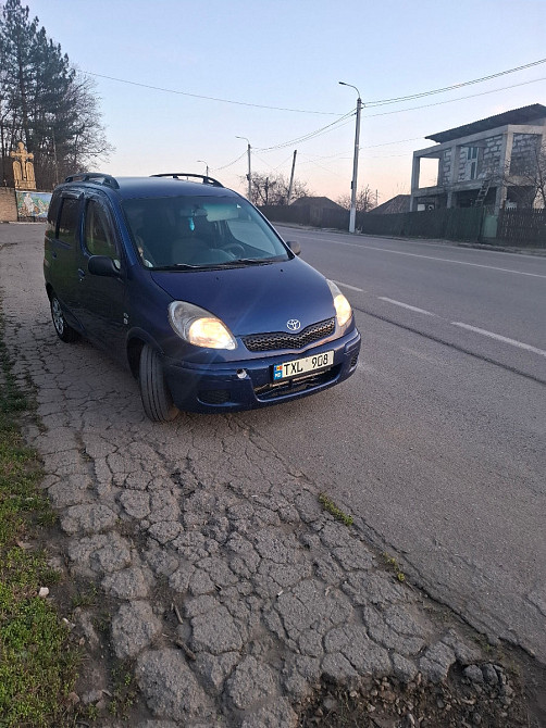 Toyota Yaris Verso 2003 год Кишинёв Кишинёв - изображение 1