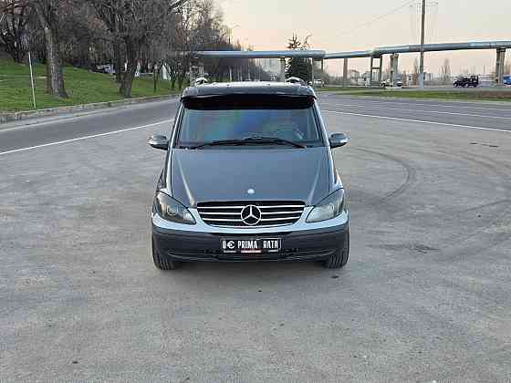 Mercedes Viano 2004 an Soroca Soroca