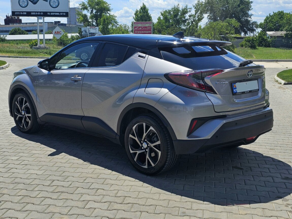Toyota C-HR 2017 an Tiraspol Tiraspol - fotografie 4