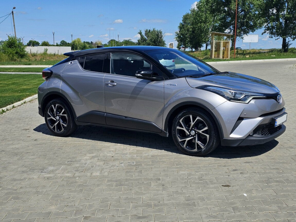 Toyota C-HR 2017 an Tiraspol Tiraspol - fotografie 3
