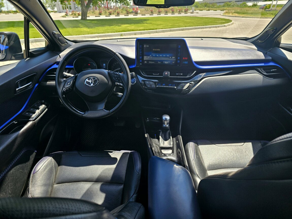 Toyota C-HR 2017 an Tiraspol Tiraspol - fotografie 8