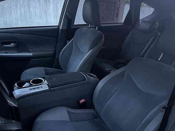 Toyota Prius 2013 год Кишинёв Кишинёв