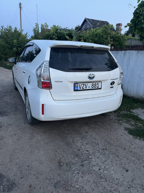 Toyota Prius 2013 год Кишинёв Chişinău - fotografie 7