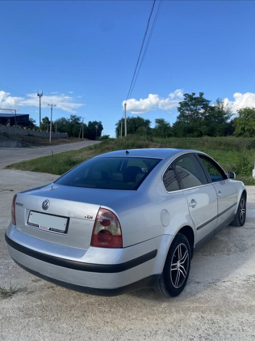 Volkswagen Passat 2002 год Дубоссары Дубоссары - изображение 3