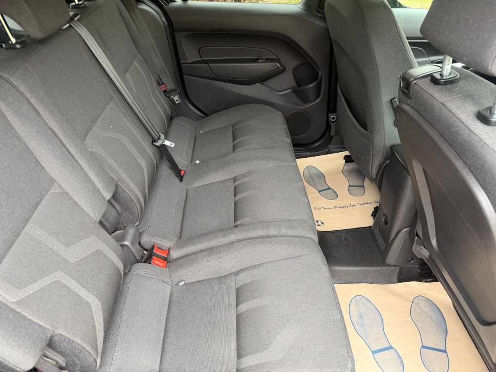 Ford Tourneo Connect Кишинёв - изображение 8