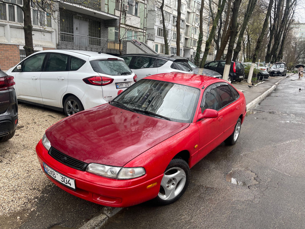 Mazda 626 1992 год Кишинёв Кишинёв - изображение 6