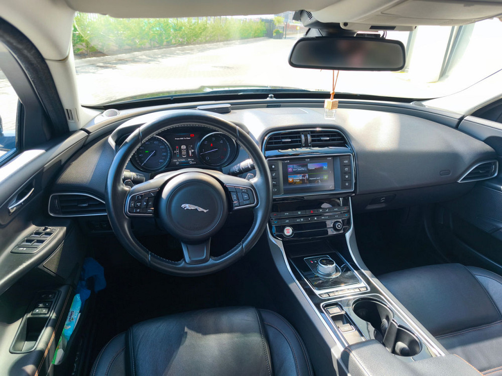 Jaguar XE 2016 год Кишинёв Кишинёв - изображение 4