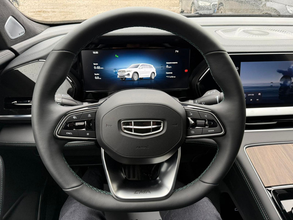 Geely Monjaro 2025 год Кишинёв Кишинёв - изображение 7