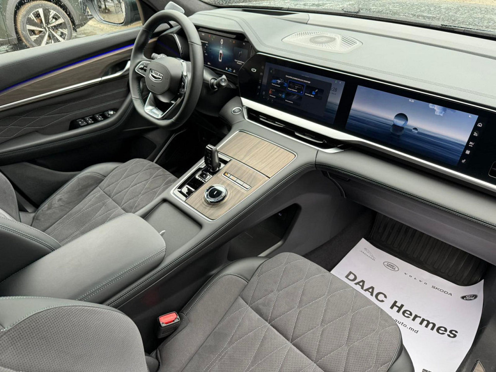 Geely Monjaro 2025 год Кишинёв Кишинёв - изображение 8