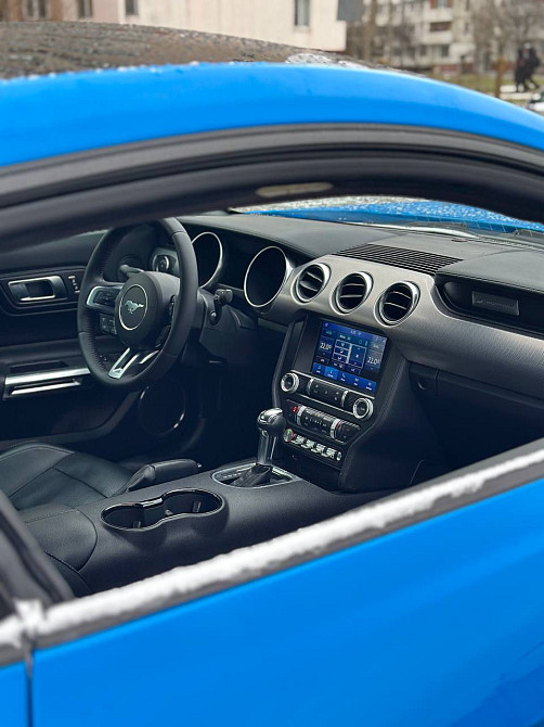 Ford Mustang 2022 год Кишинёв Кишинёв - изображение 9