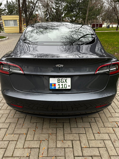Tesla Model 3 2023 an Chişinău Chişinău - fotografie 4