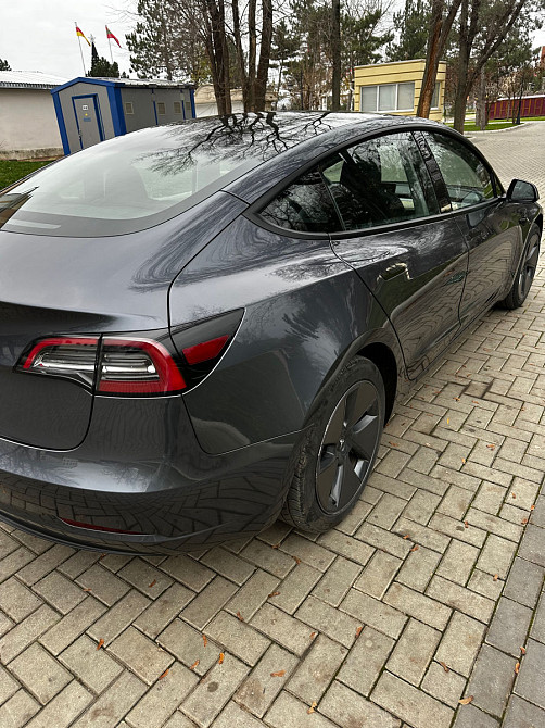 Tesla Model 3 2023 an Chişinău Chişinău - fotografie 3