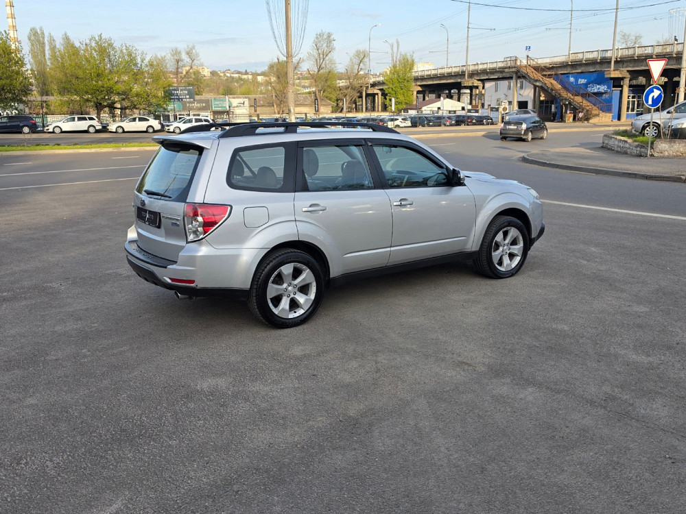 Subaru Forester 2011 год Кишинёв Кишинёв - изображение 6