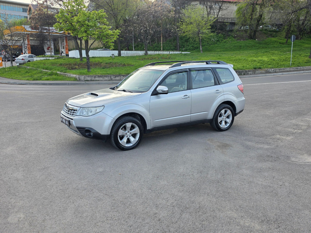 Subaru Forester 2011 год Кишинёв Кишинёв - изображение 1