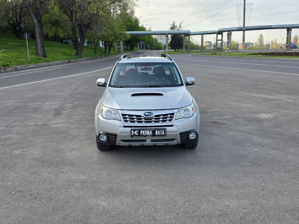 Subaru Forester 2011 год Кишинёв Кишинёв - изображение 2