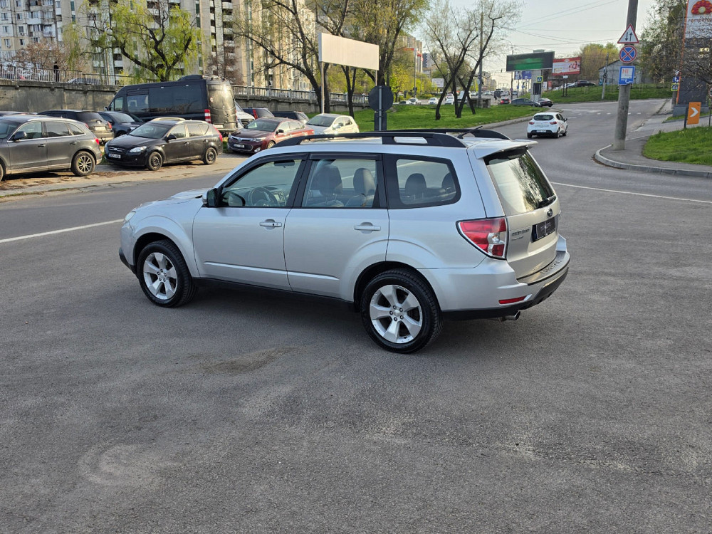 Subaru Forester 2011 год Кишинёв Кишинёв - изображение 8