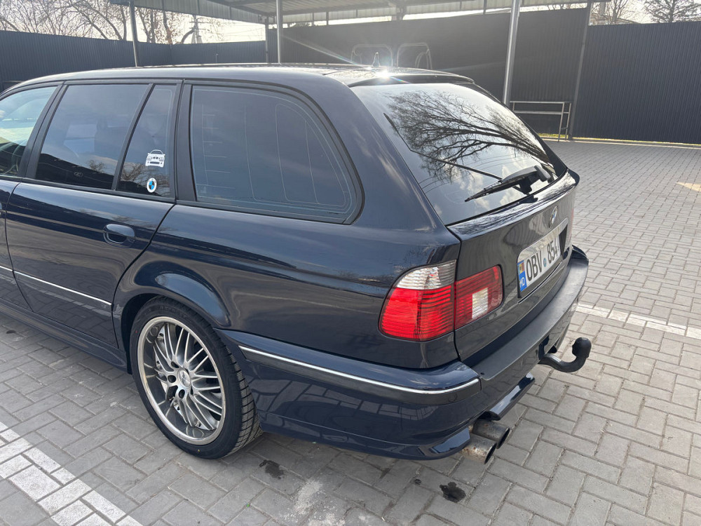 BMW 5 Series Touring Chişinău - fotografie 3
