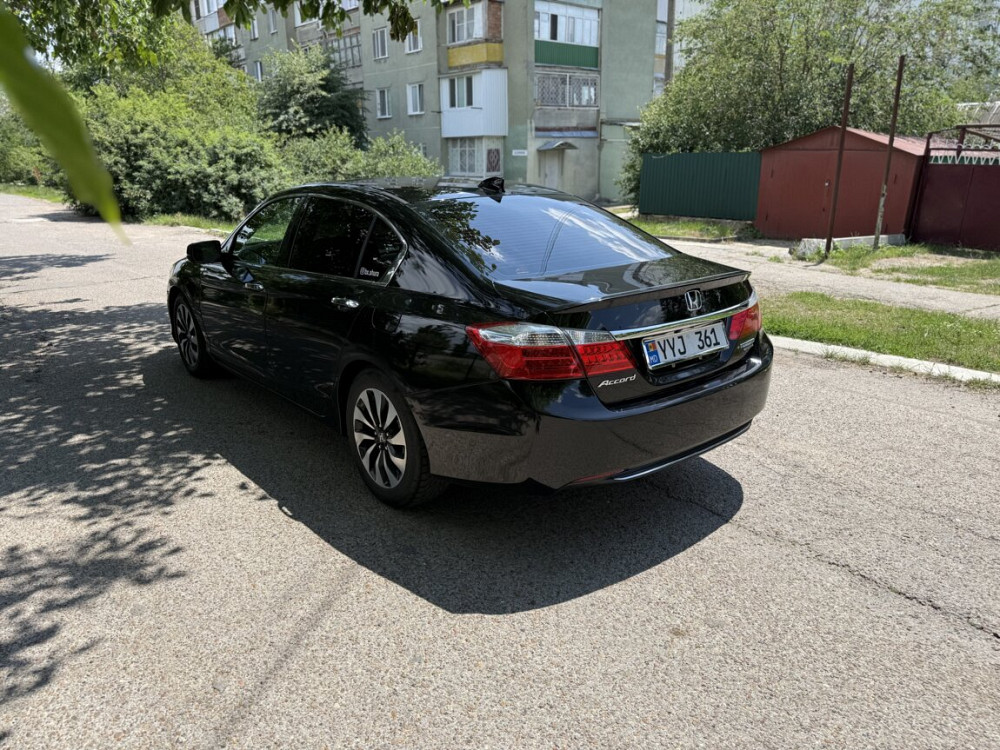 Honda Accord 2013 an Tiraspol Tiraspol - fotografie 5