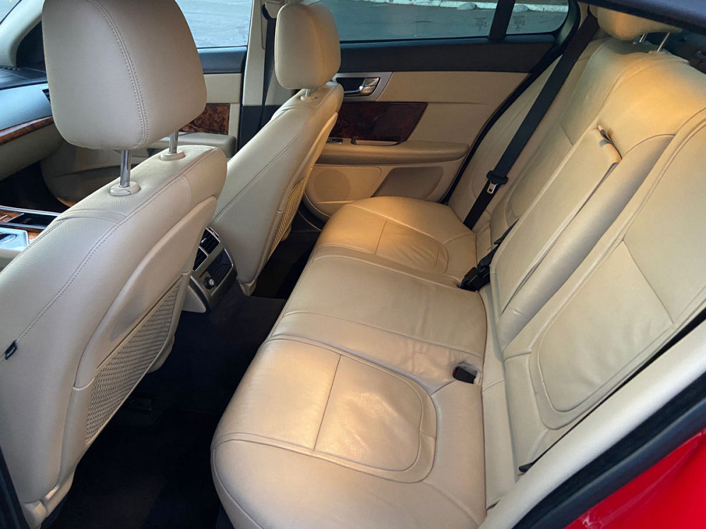 Jaguar XF 2015 an Chişinău Chişinău - fotografie 7