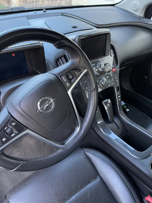 Chevrolet Volt 2011 год Тирасполь Тирасполь - изображение 3
