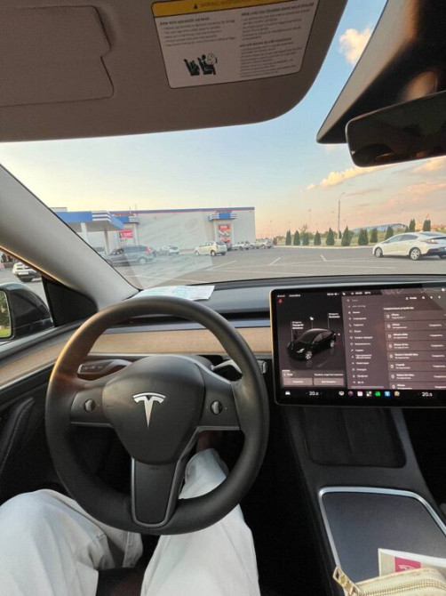 Tesla Model Y 2023 год Тирасполь Tiraspol - fotografie 8