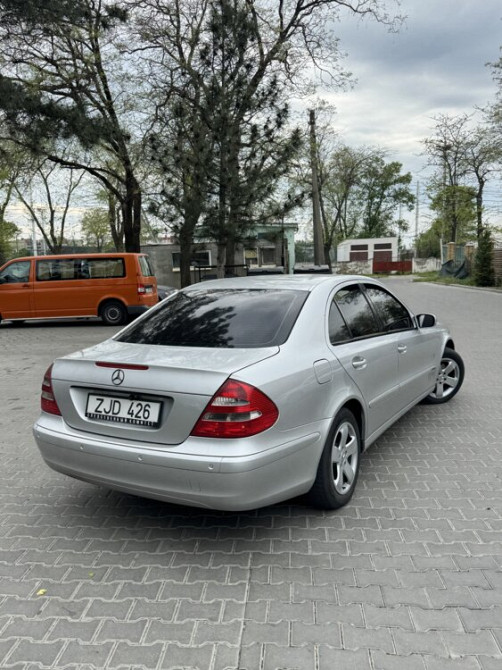 Mercedes E-Class 2004 год Тирасполь Тирасполь - изображение 3